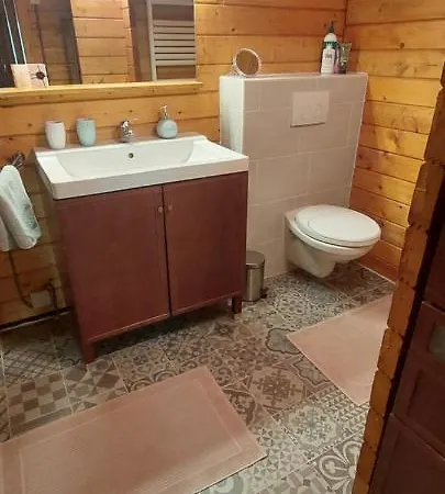 Apartment Ruime Romantische Blokhut